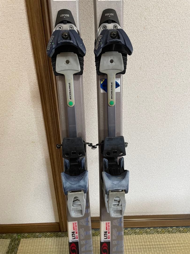 山スキーセット　SALOMON板+ DIAMIR + ブーツ + シール