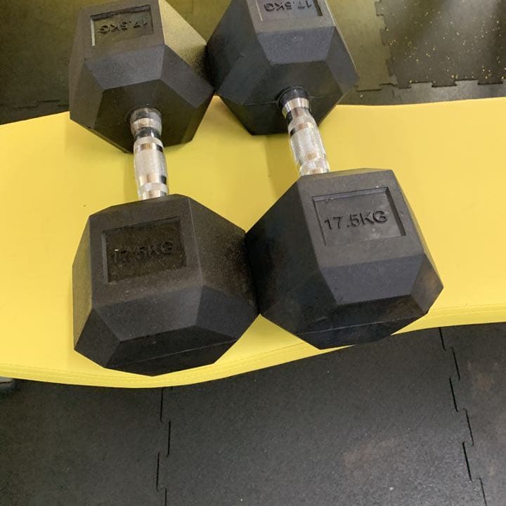 処分品 ラバーヘックスダンベル 17.5kg 2個