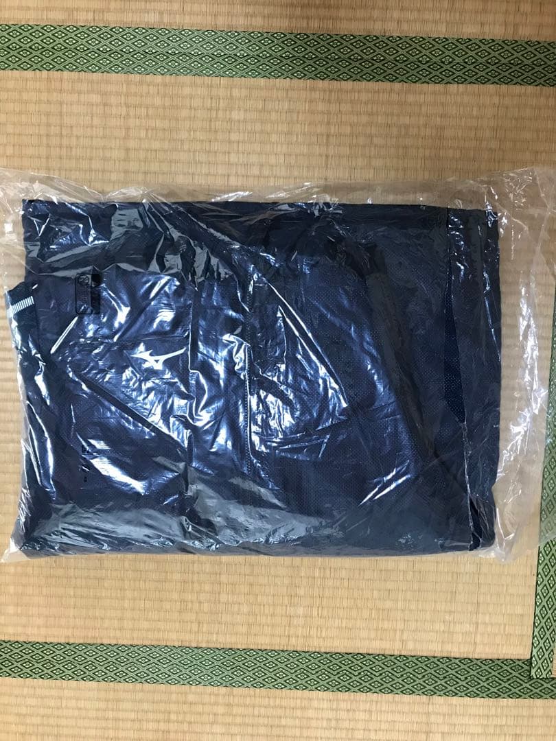 箱根駅伝第100回記念　ミズノベンチコート2着＋タオル2枚の4点セット