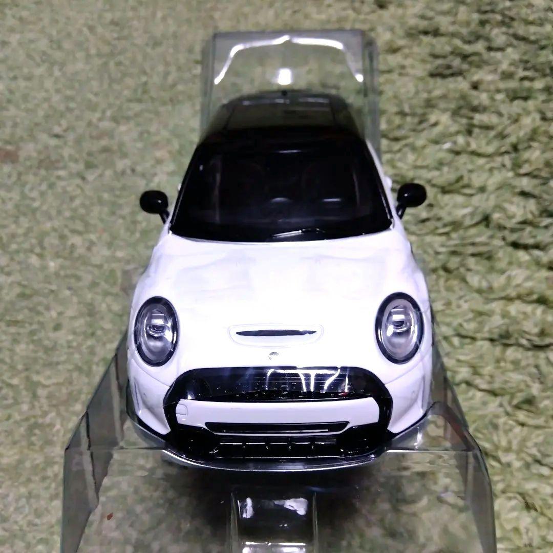 ミニクーパーS　ミニカー　1/18　模型　ミニクーパー　Mini Cooper
