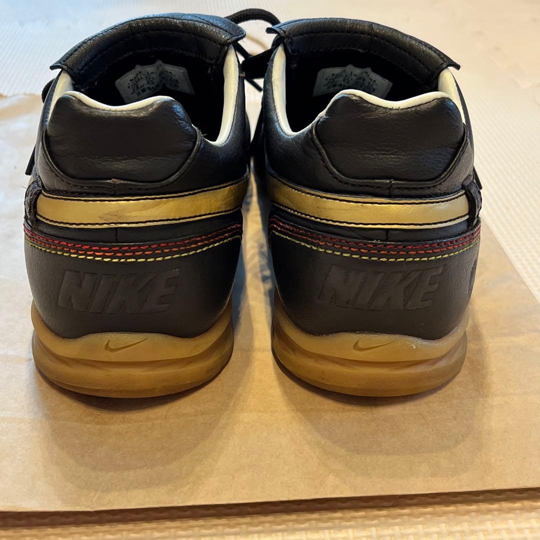 シューズ NIKE Tiempo Guri IC 25.5cm