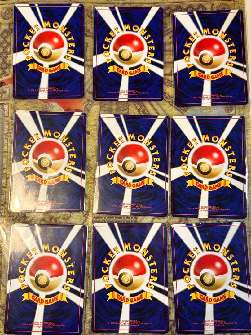 ポケモンカード プレミアムファイルneo2リザードン、ピカチュウ、エンテイ等