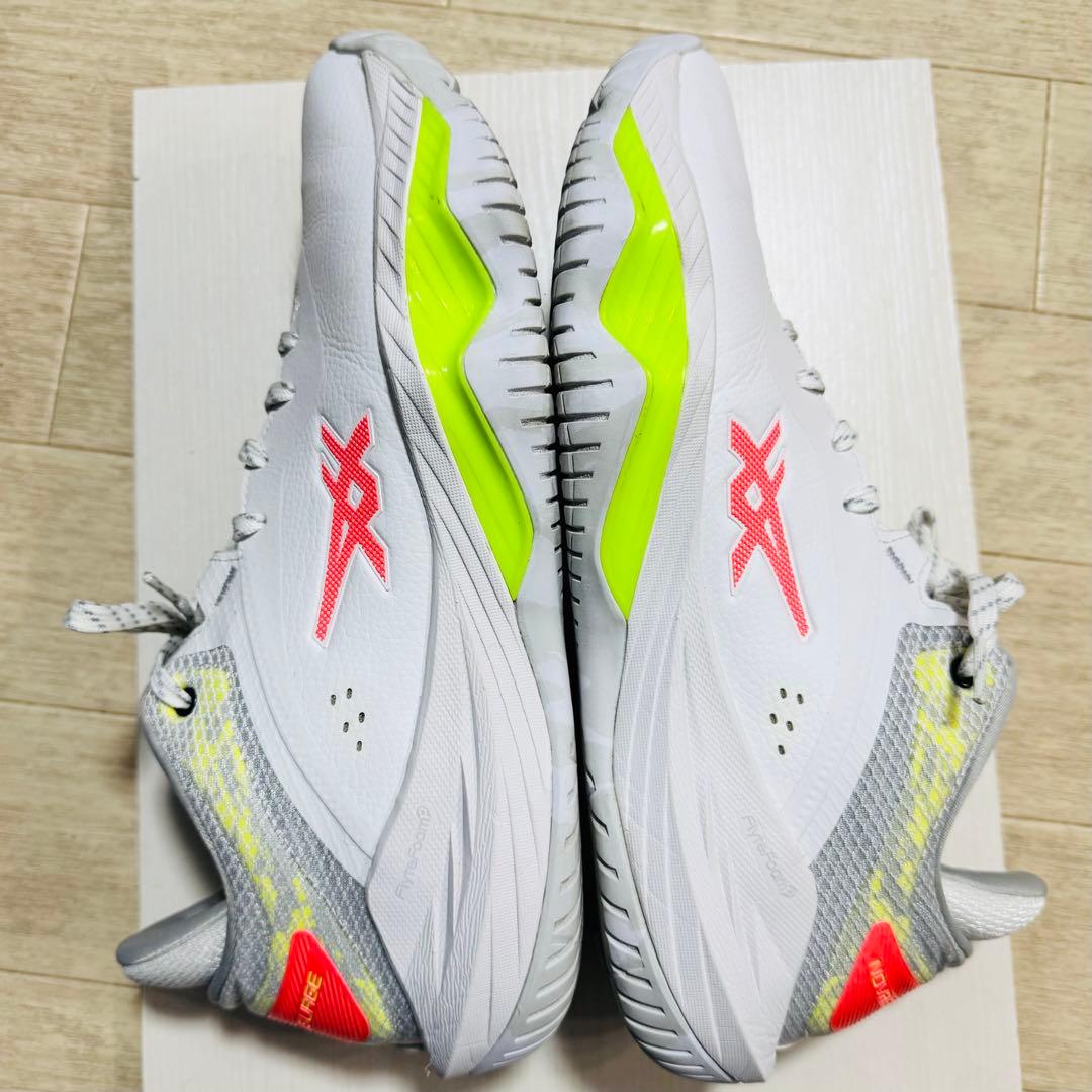 週末お値下げ中⭐︎NOVA SURGE LOW 28cm