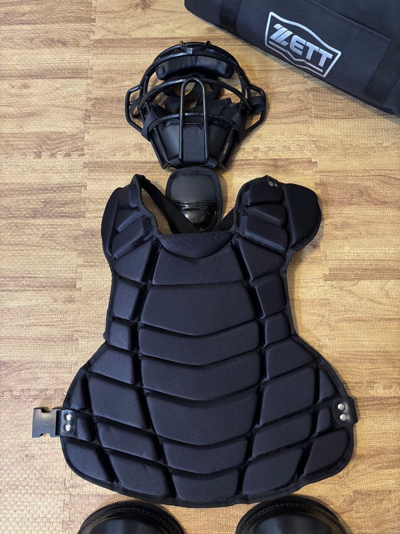 ZETT ブラック 硬式 キャッチャー用 防具 プロテクター