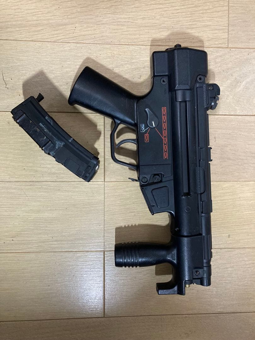 MP5k 東京マルイ　電動ガン