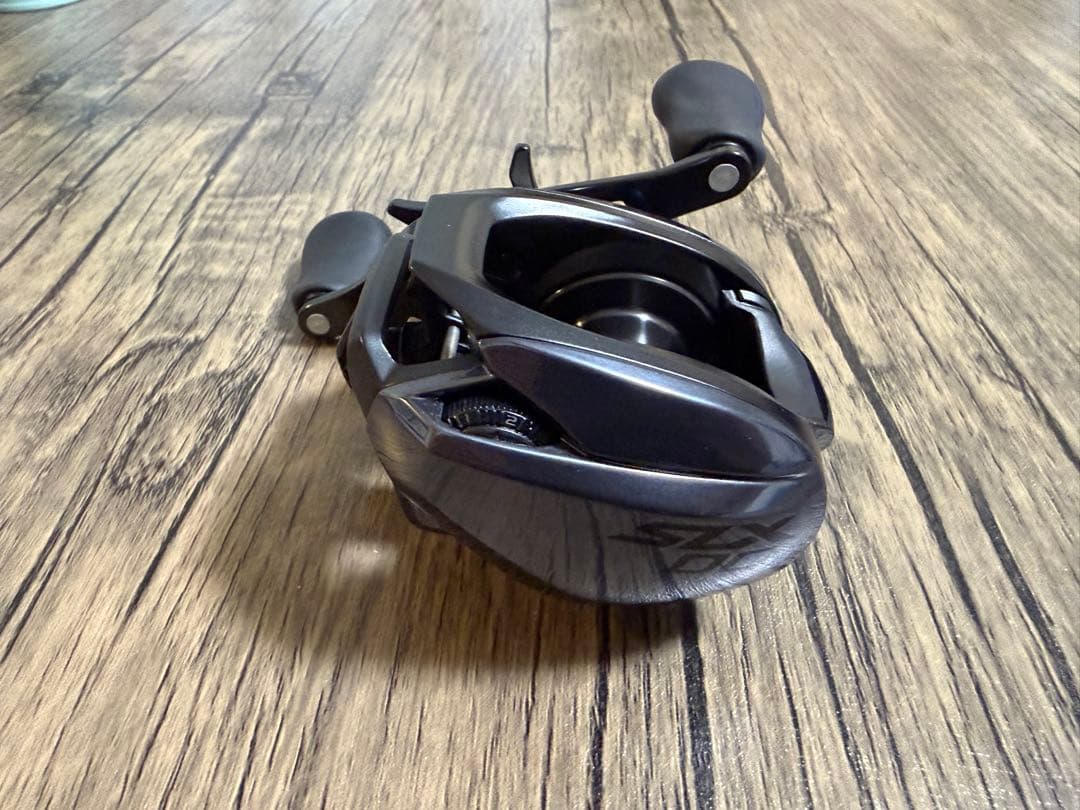 SHIMANO 23 SLX DC 70XG 右ハンドル