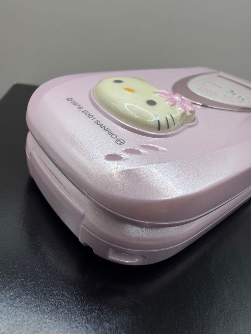 20時までタイミィセール　モックアップ　ハローキティ　au cdma One