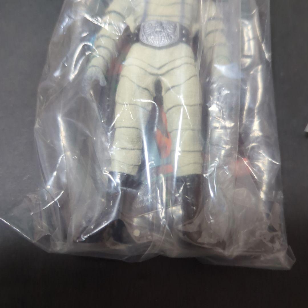 【新品・未使用】仮面ライダー　ソフビ　 ザンジオー　&　狼男