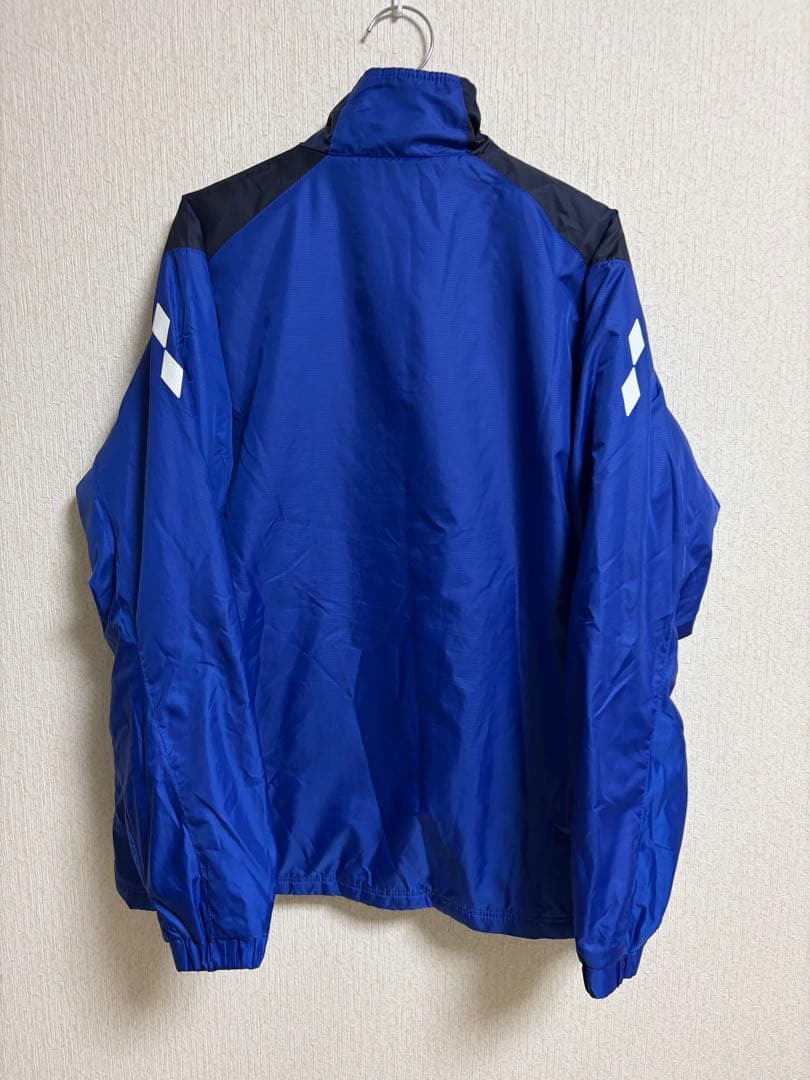 いわてグルージャ盛岡　Umbro トレーニングウェア　ウィンドブレーカー
