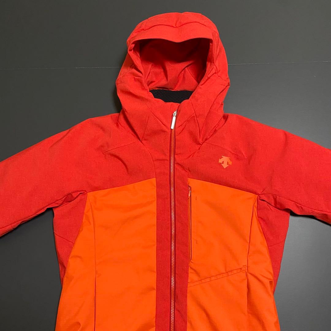 極美品 DESCENTE デサント スキージャケット 中綿 撥水 メンズ M