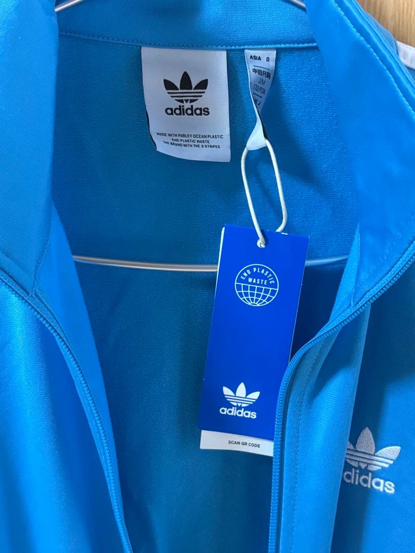 adidas ライトブルー ジャージジャケット