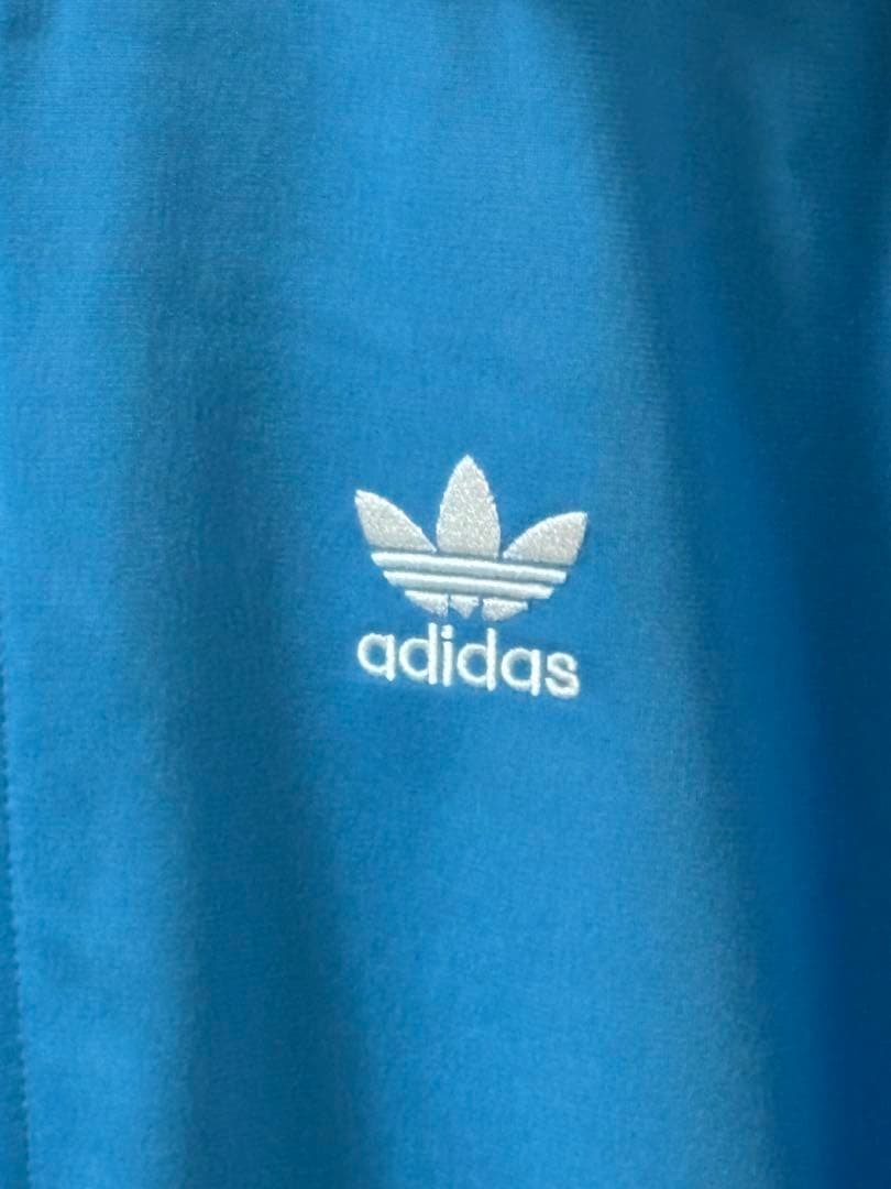 adidas ライトブルー ジャージジャケット