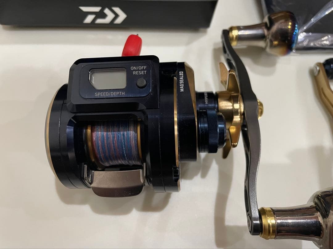 週末セール【美品】DAIWA SALTIGA IC 100P-DH