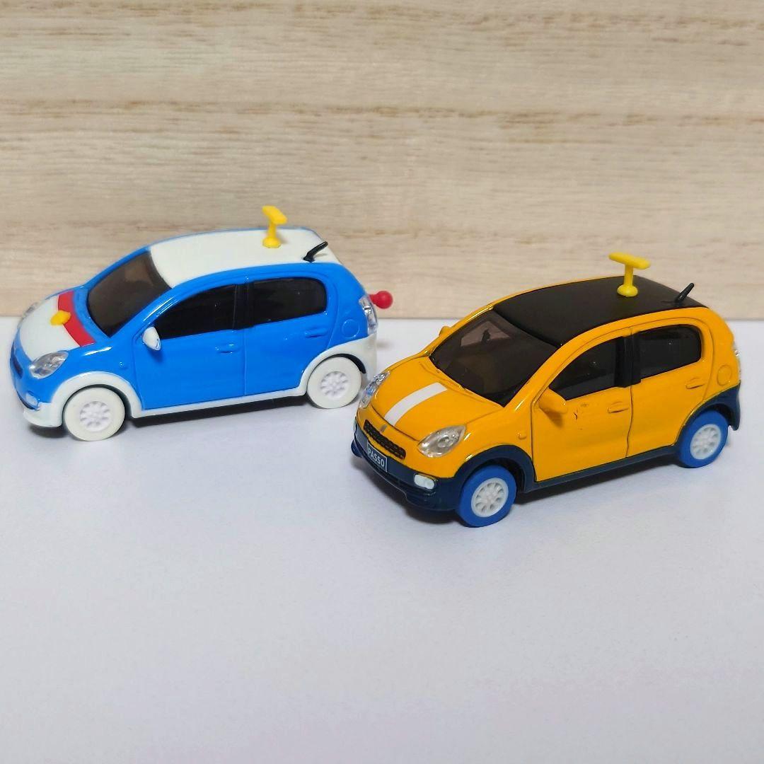 ★TOYOTA　PASSO　ドラえもん　パッソ　ミニカー