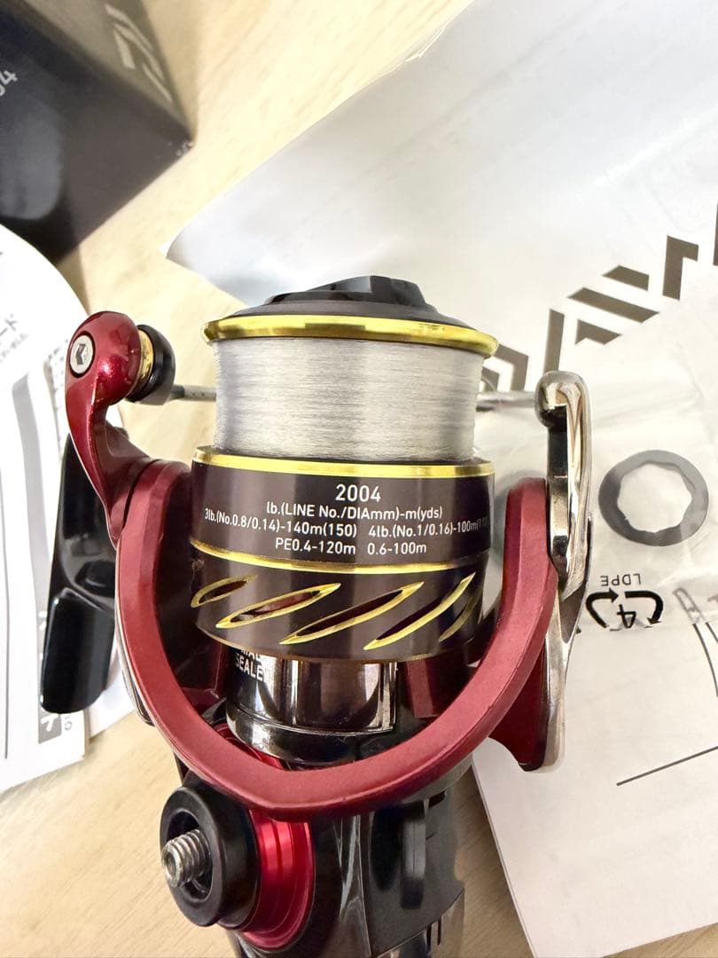 （美品）DAIWA 14月下美人2004スピニングリール