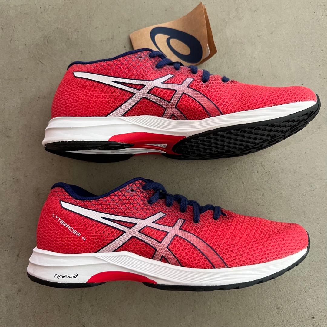 新品未使用　asics アシックス　23.0　ライトレーサー4