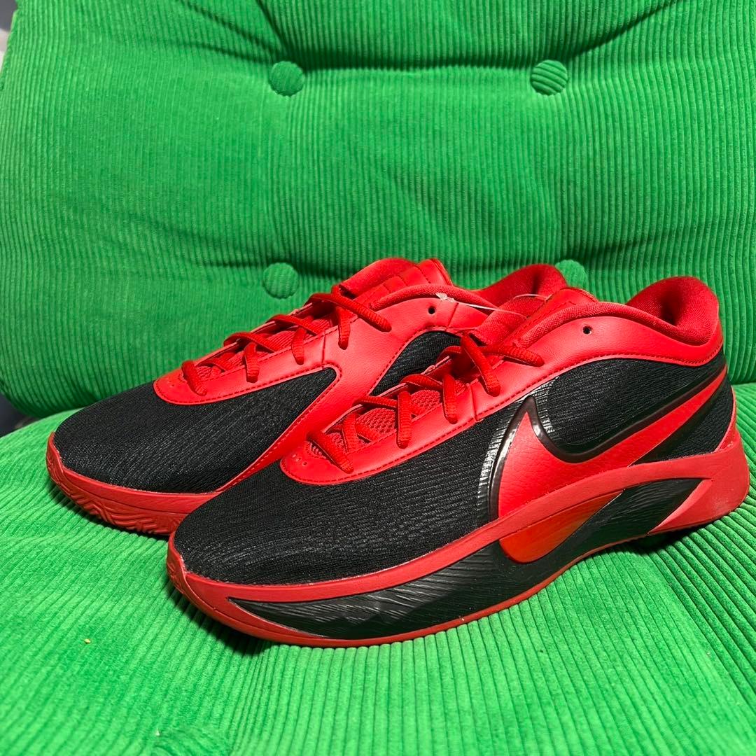 新品未使用　NIKE GIANNIS FREAK 6 EP BULLS 27cm