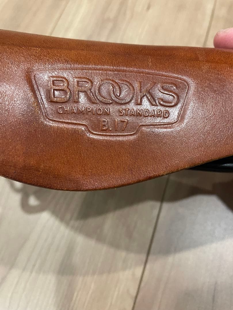 Brooks レザーサドル ブラウン　B17