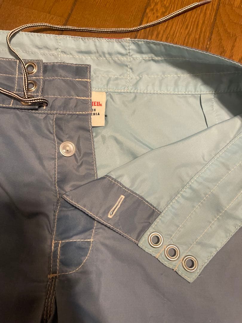 birdwell ボードショーツ