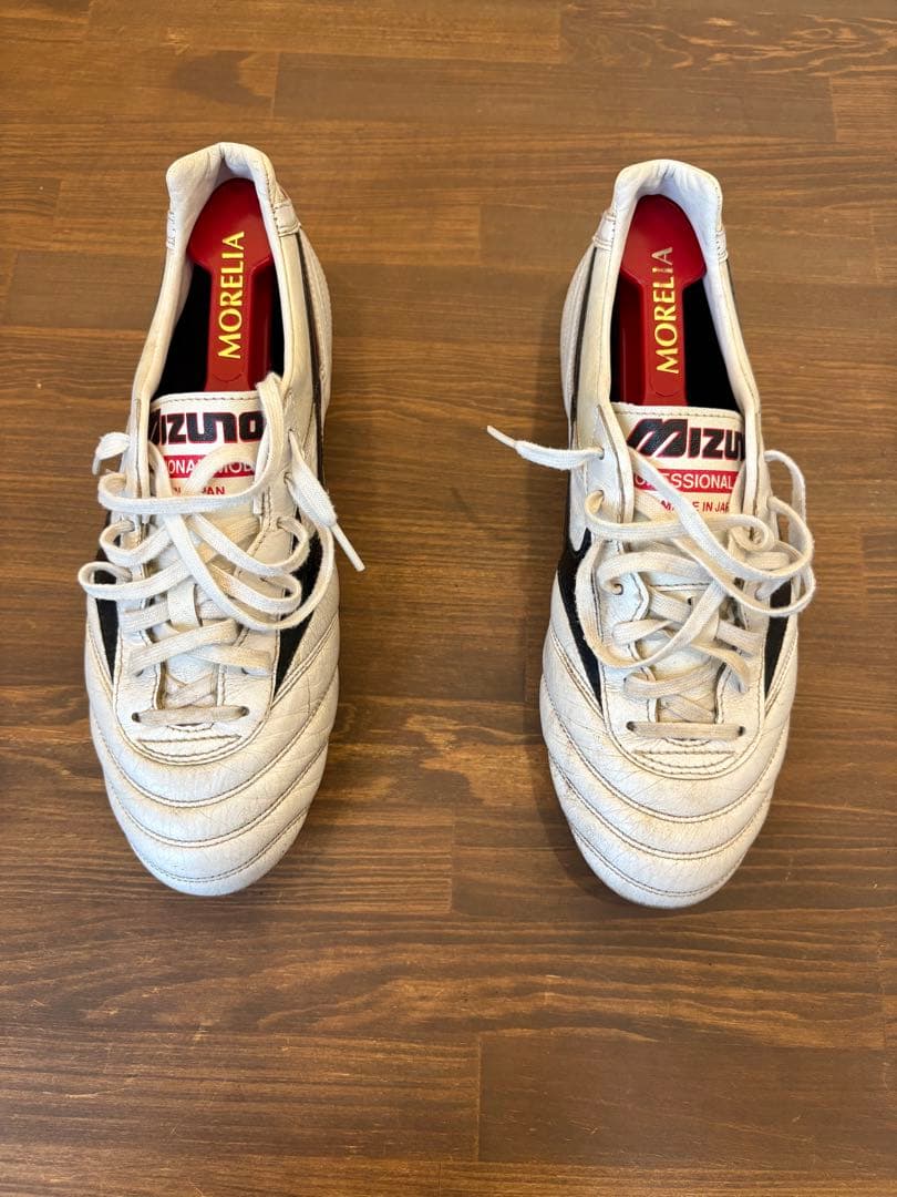 Mizuno Morelia サッカースパイク（シューズキーパー付）