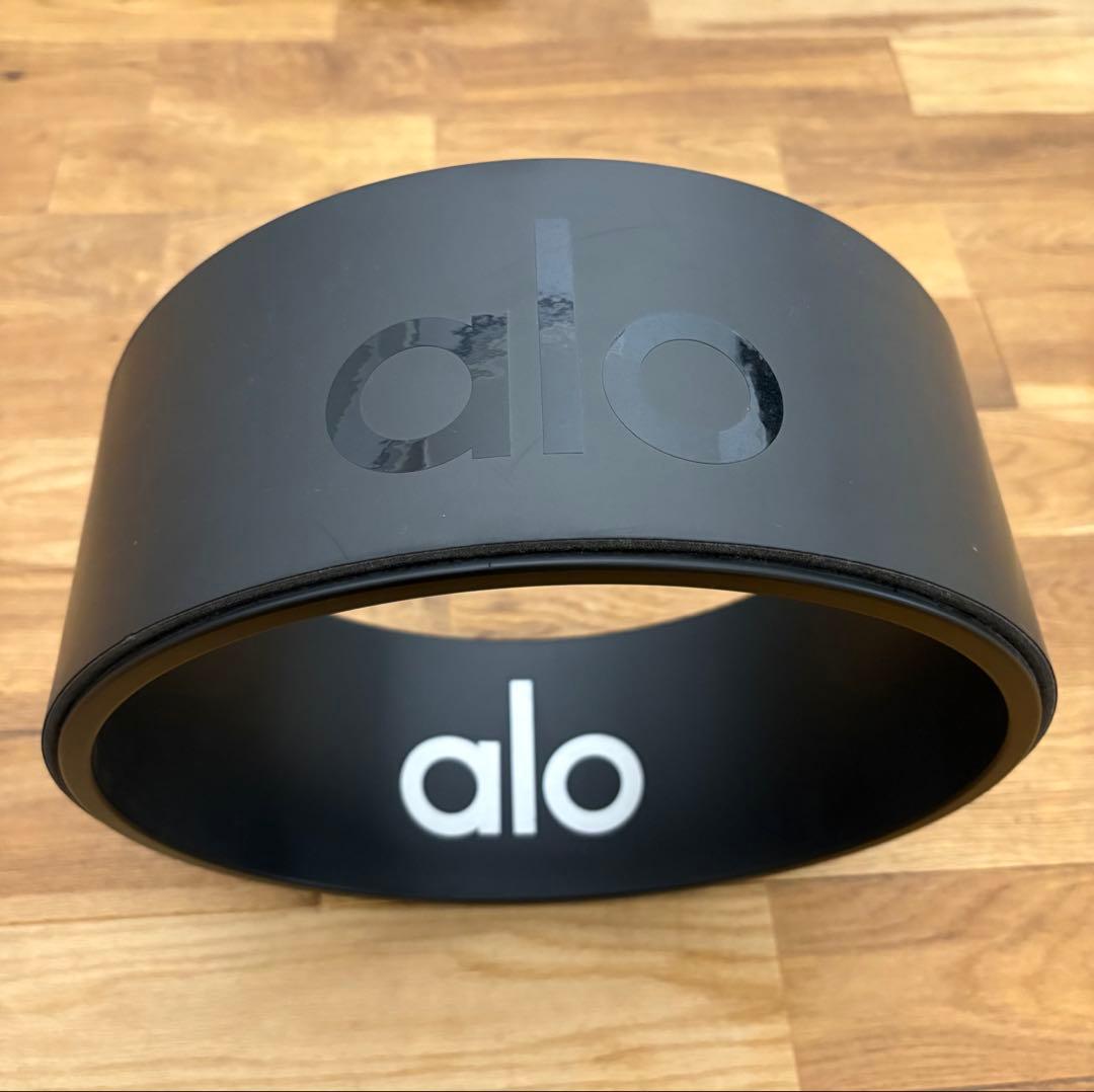 ALO YOGA ヨガホイール　BEND IT YOGA WHEEL