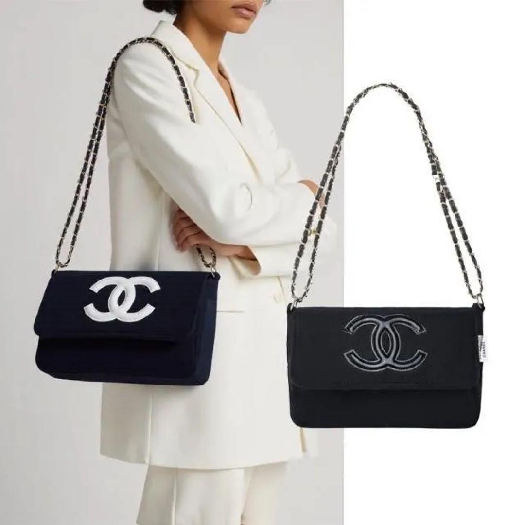 CHANEL シャネル ミニバッグ ポーチ ブラック×ホワイトロゴ チェーン
