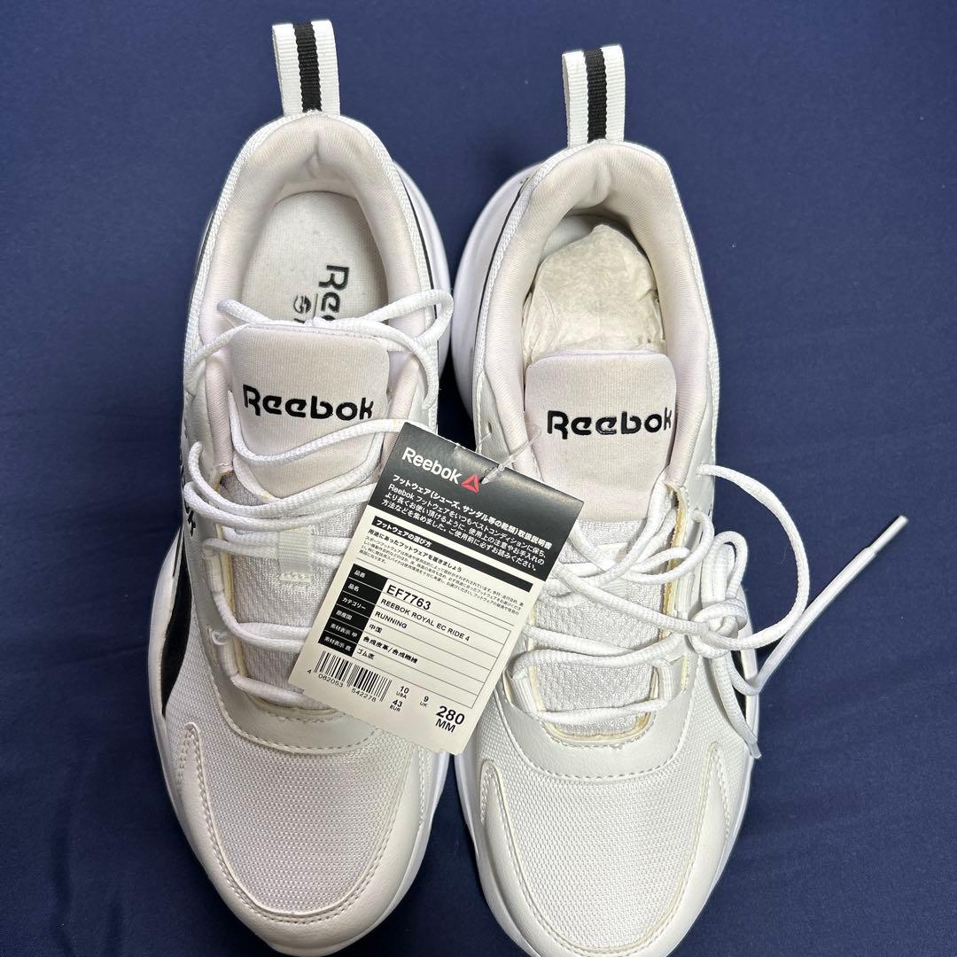❀最終お値下げ中Reebok スニーカー EE7163 28cm