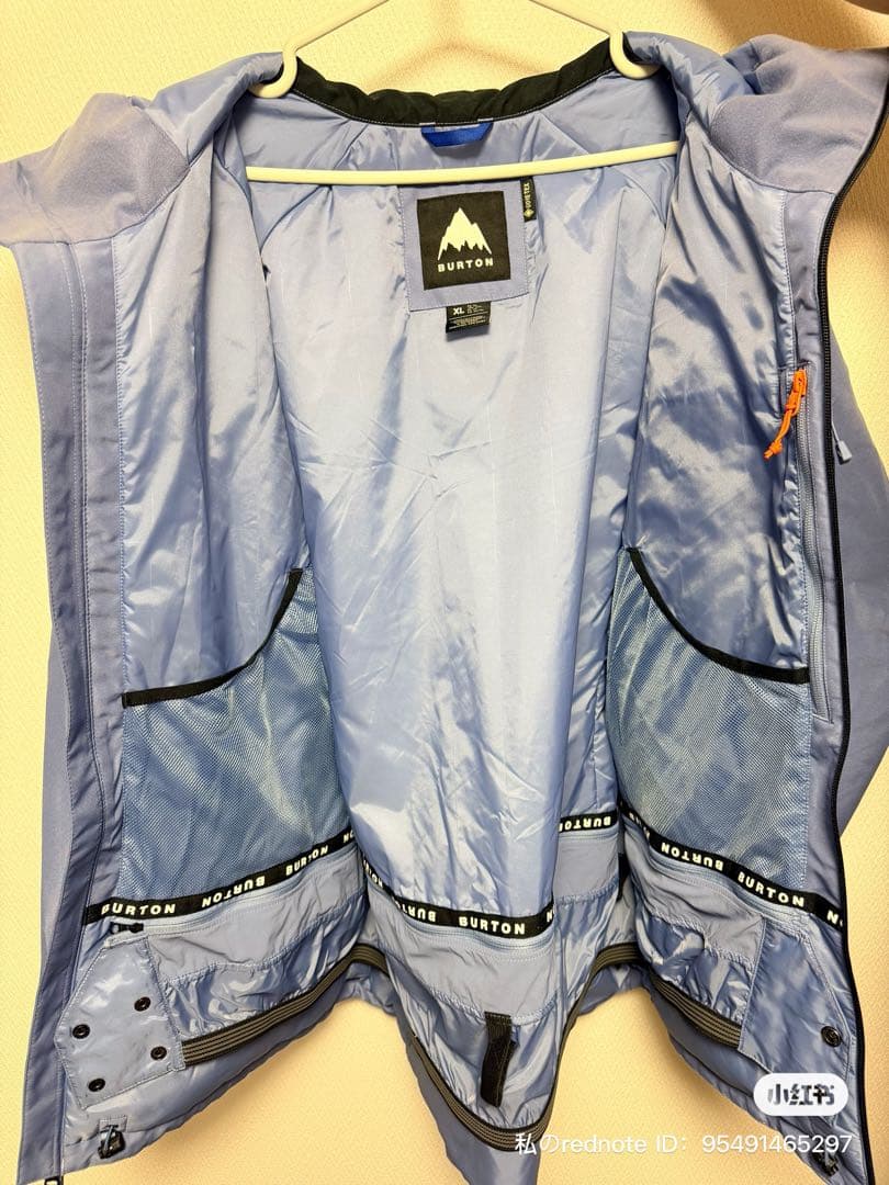 極美品　BURTON スキーウェア