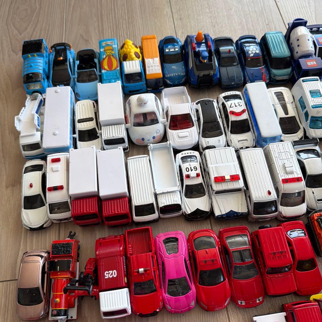 トミカ他ミニカー 中古大量出品300台超