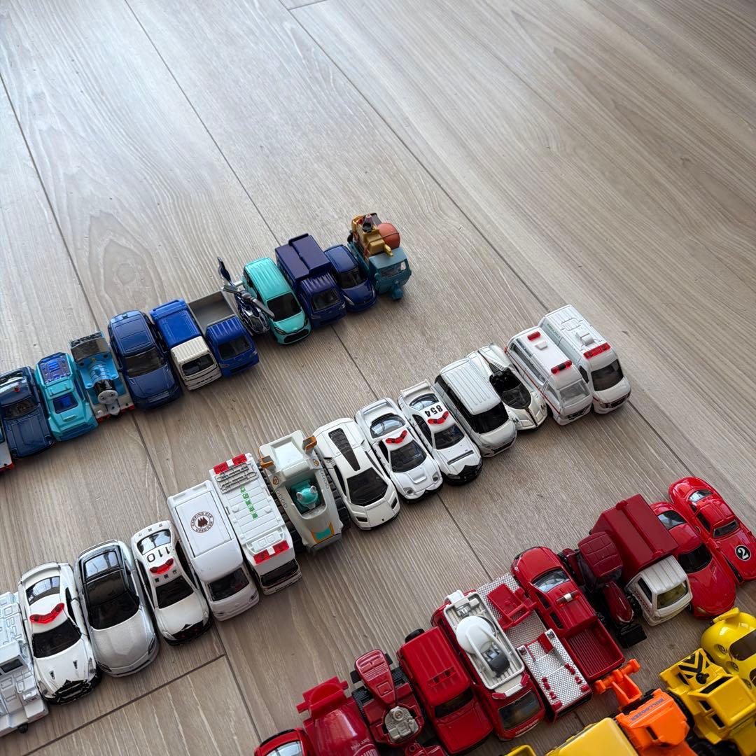 トミカ他ミニカー 中古大量出品300台超