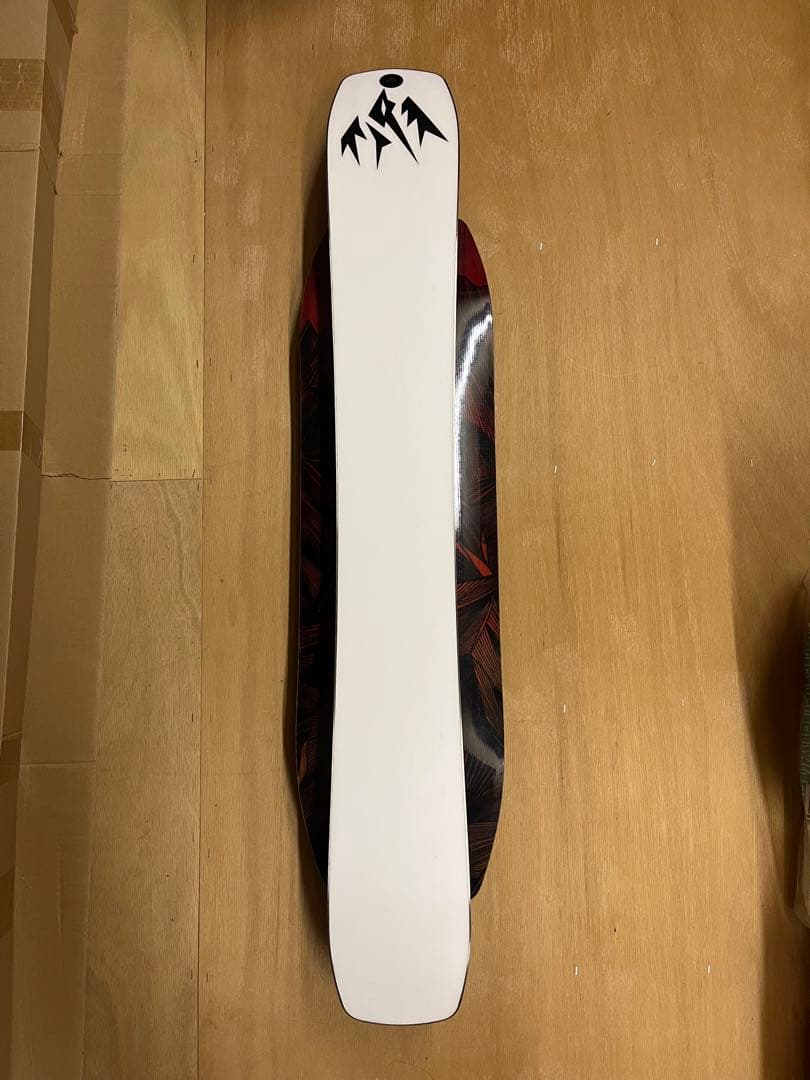 新品、未使用Jones board  skate スノースケート