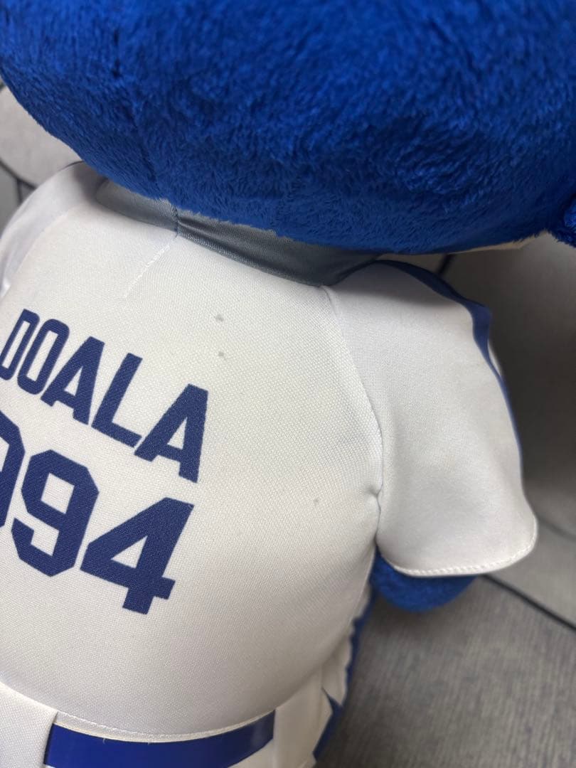 中日ドラゴンズ ドアラ　体育座りぬいぐるみ