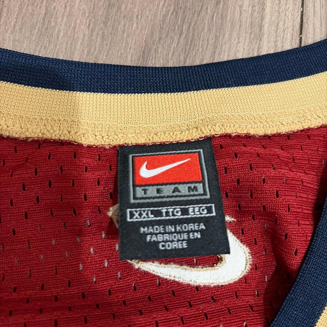 ユニフォームジャージ LeBron James レブロンジェームズ　NIKE