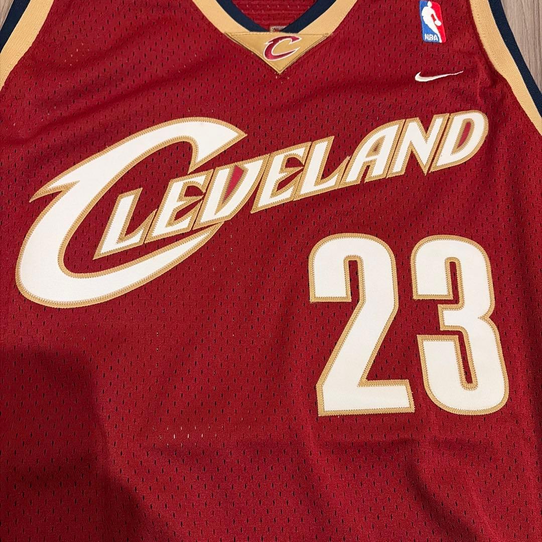 ユニフォームジャージ LeBron James レブロンジェームズ　NIKE