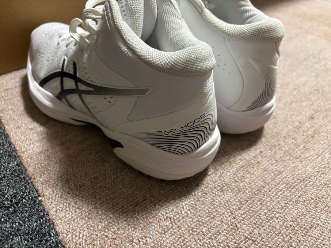 asics アシックス　GELHOOP V16 ゲルループ　24.5cm