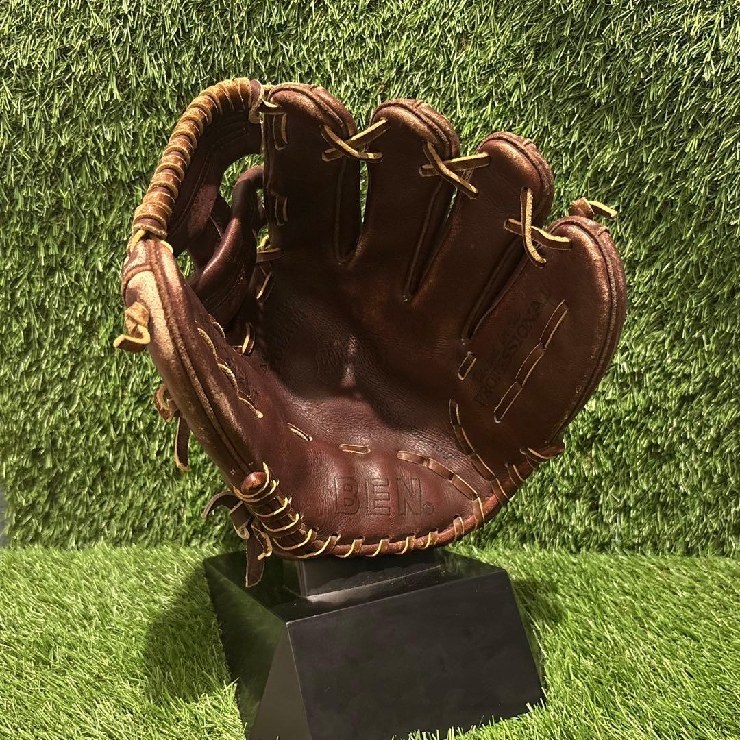 新品未使用　野球グラブ　グローブ　一般軟式大人用　内野手用　中畑清モデル
