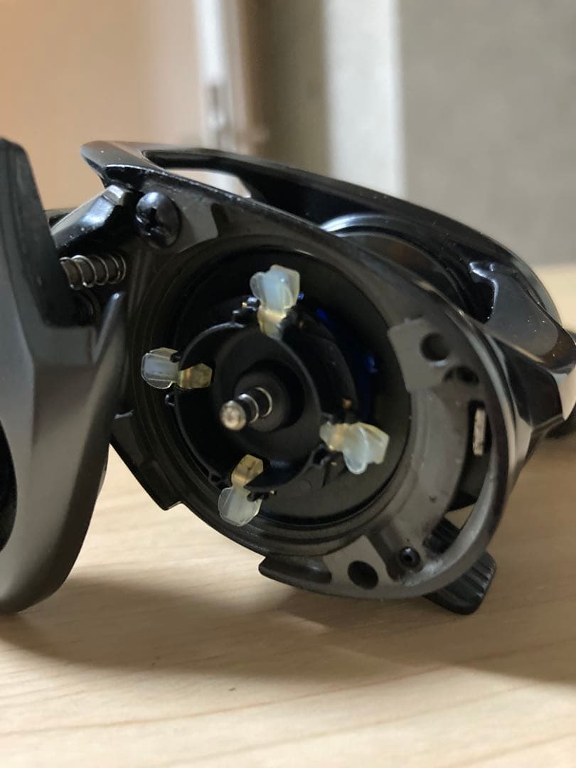 SHIMANO SLX MGL 70XG リール