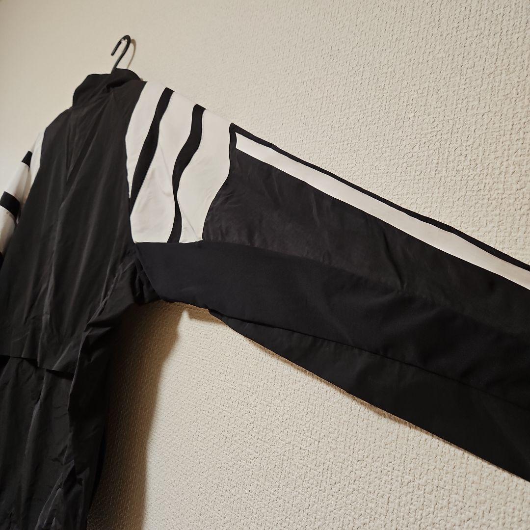 adidas ADIZERO ウィンドブレーカー