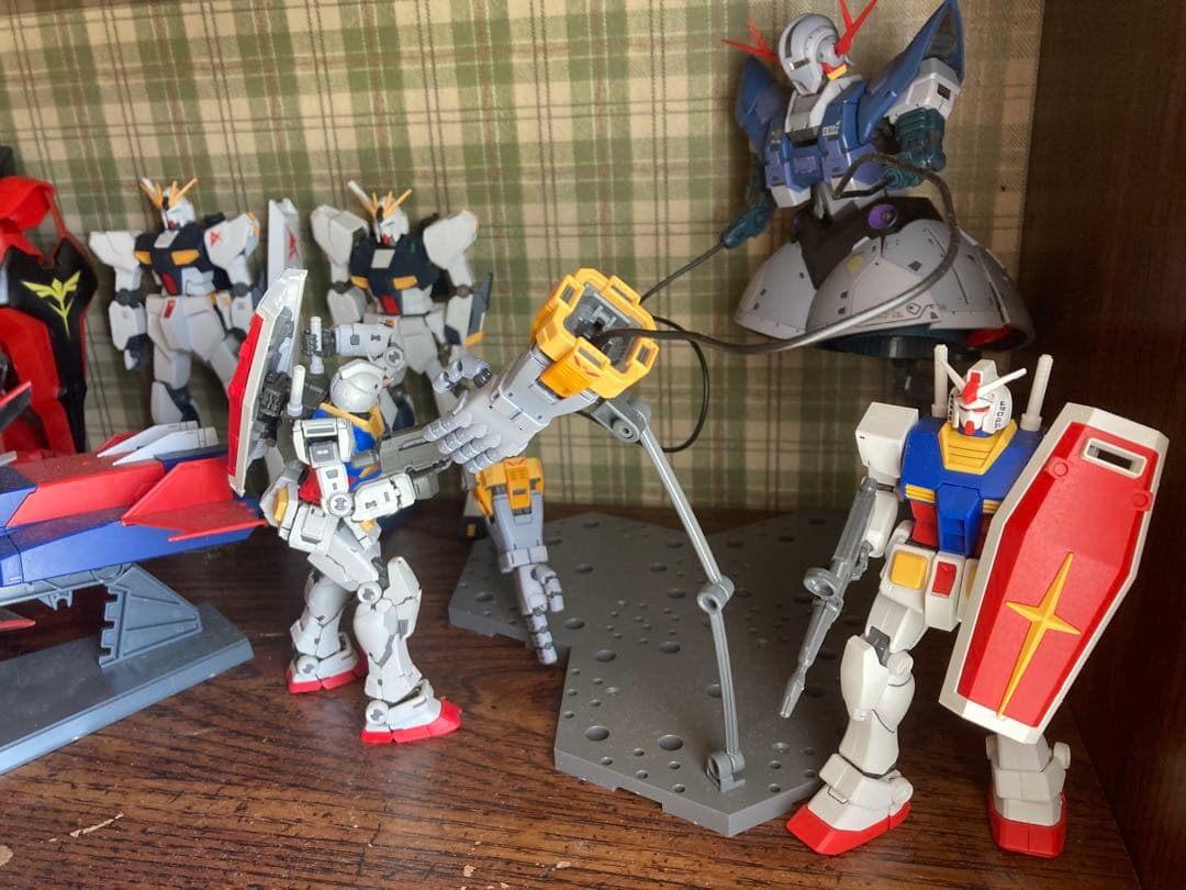 ガンプラHG.RG素組み墨入れトップコート全28種武器類全て保管、説明書ファイル