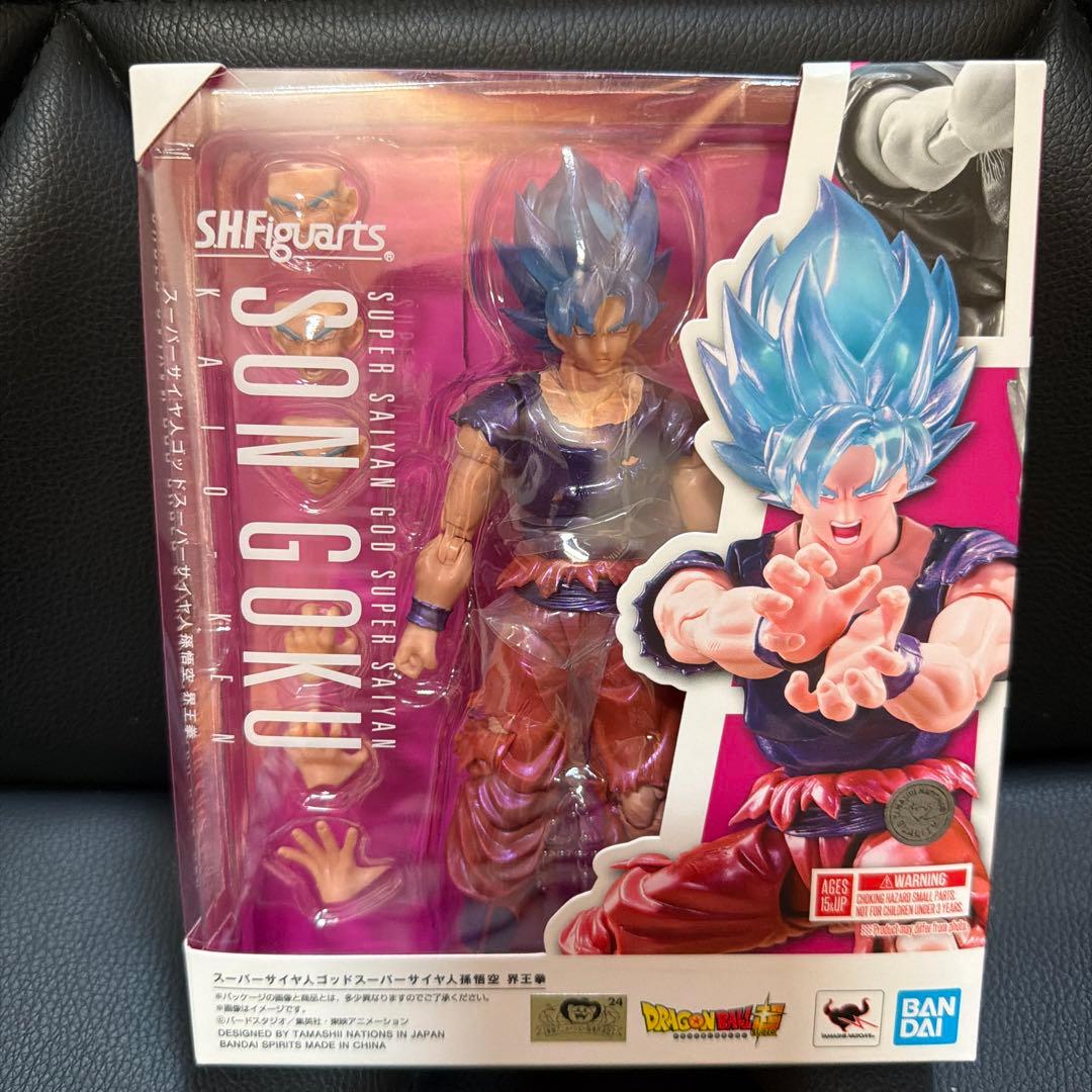 SH Figuarts 超サイヤ人ゴッドSS 孫悟空 Vジャンプ30周年記念