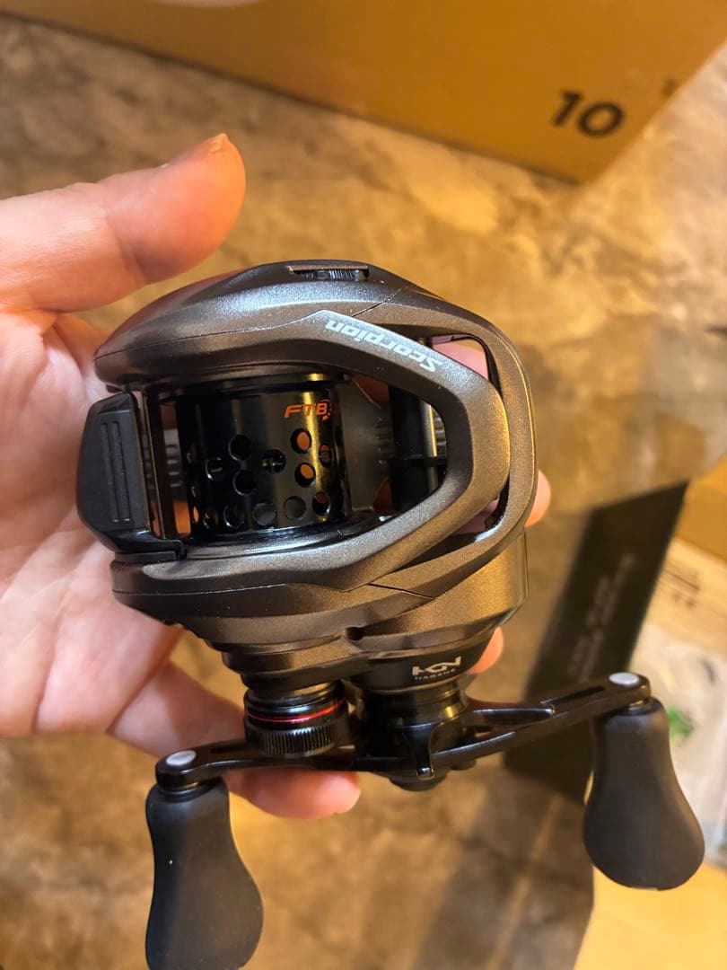 SHIMANO Scorpion BFS XG ベイトリール
