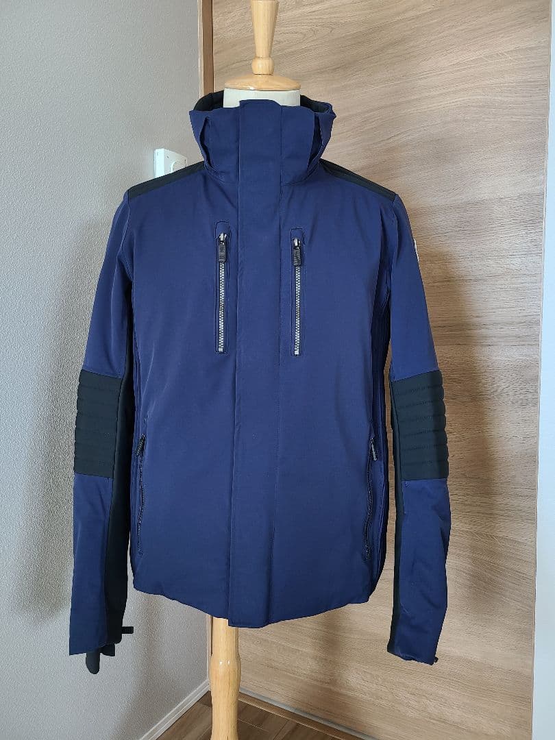 フザルプ ネイビー ウェア ファー付きフード 暖かさ別次元 希少品 着用数回