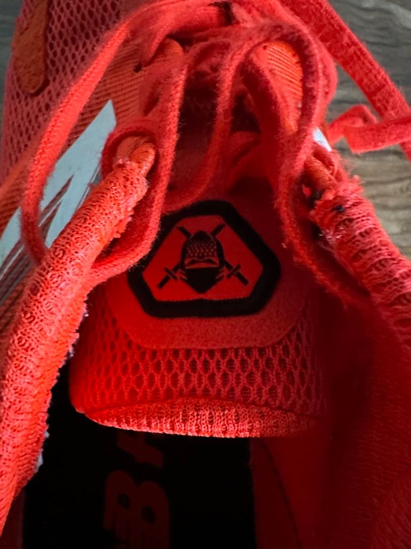 New Balance ランニングシューズ オレンジ
