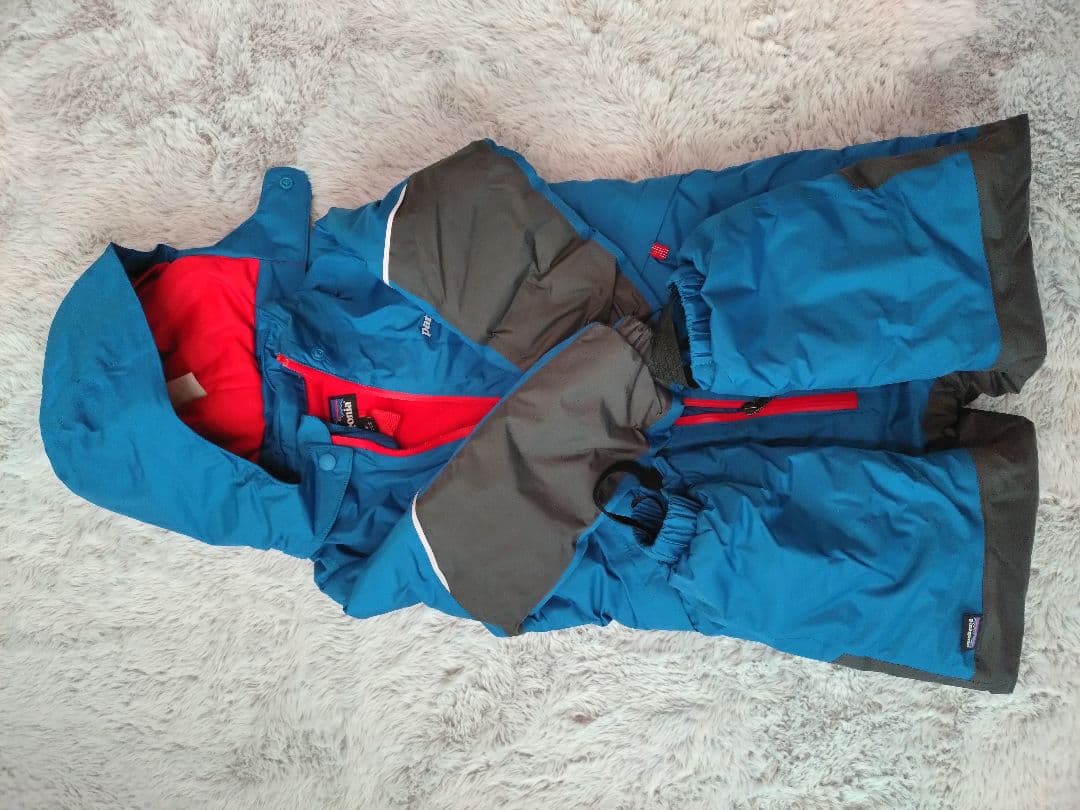 patagonia 子ども用防寒全身スーツ 3T