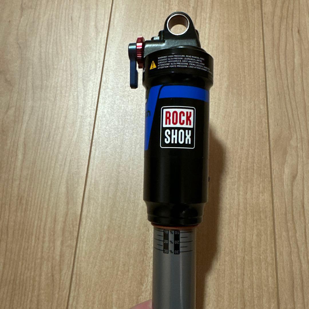 ROCK SHOX monarch RL 200×57 リアサスペンション