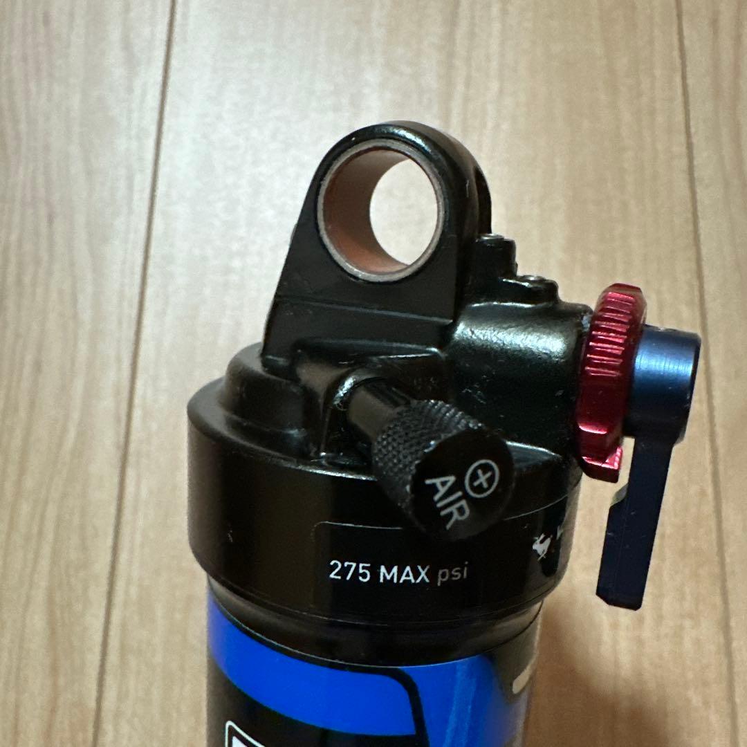 ROCK SHOX monarch RL 200×57 リアサスペンション