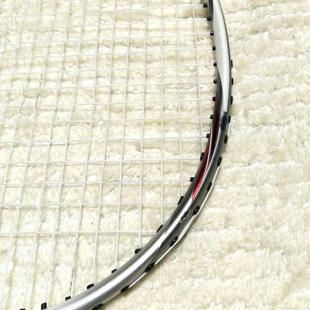Yonex バドミントンラケット ホワイト