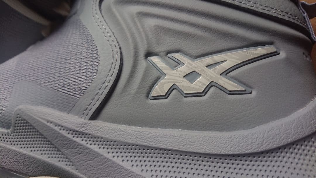 asicsバスケットボールシューズ