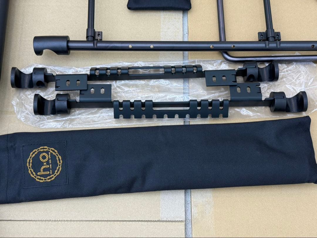 hxo design モジュラーテーブル Black AL Edition