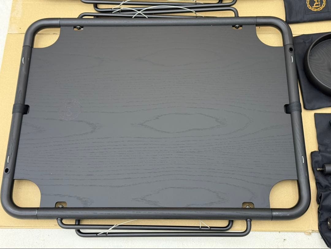 hxo design モジュラーテーブル Black AL Edition